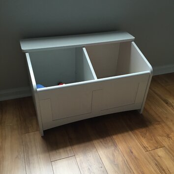 toy box with section divider