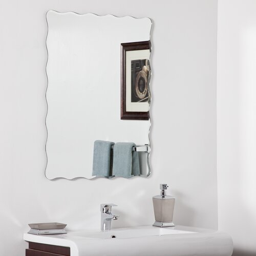 Decor Wonderland Angelina Modern Wall Wall Mirror