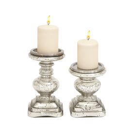 The Traditional 2 Piece Glass Candlestick Set