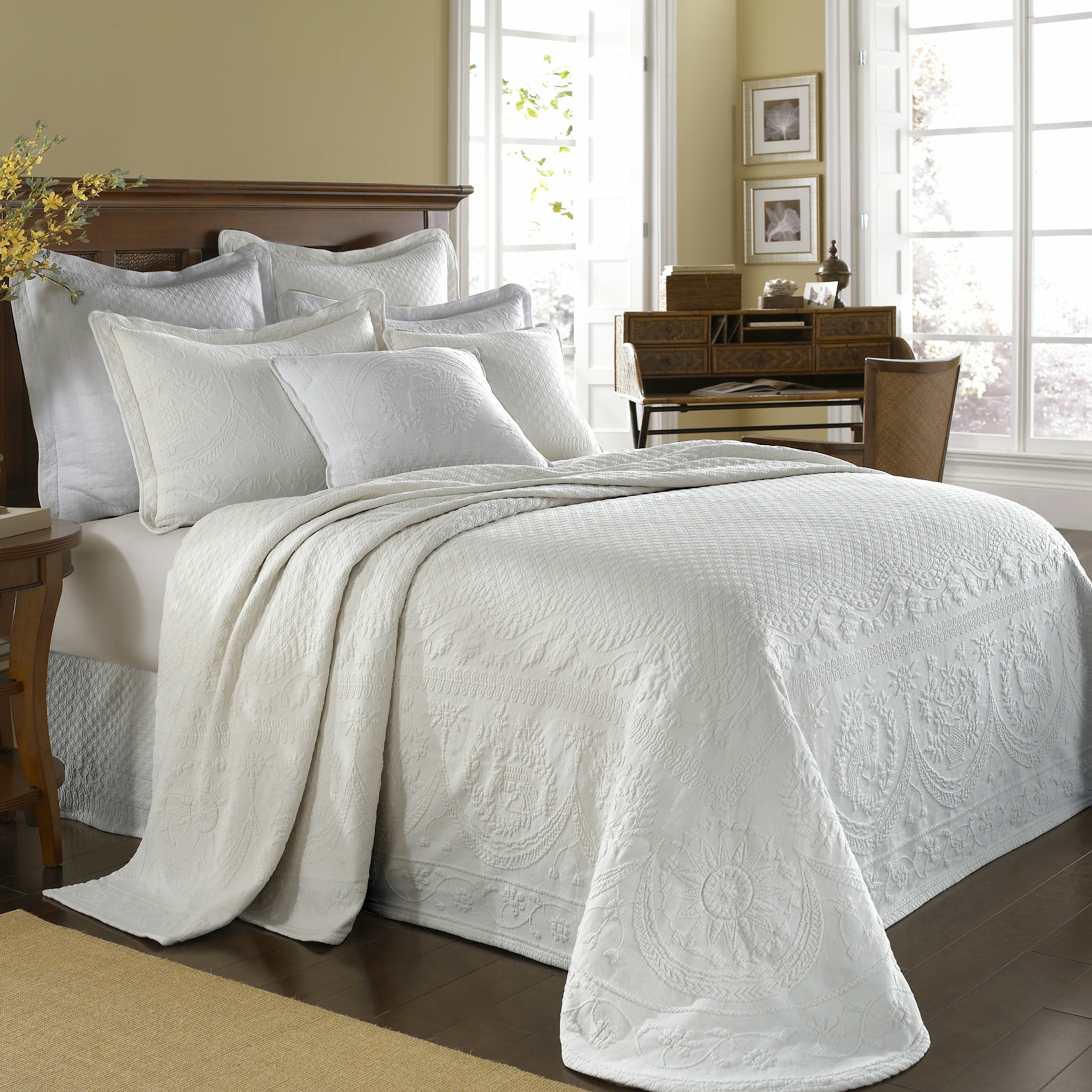 Historic Charleston King Charles Matelasse Bedspread & Reviews  Wayfair