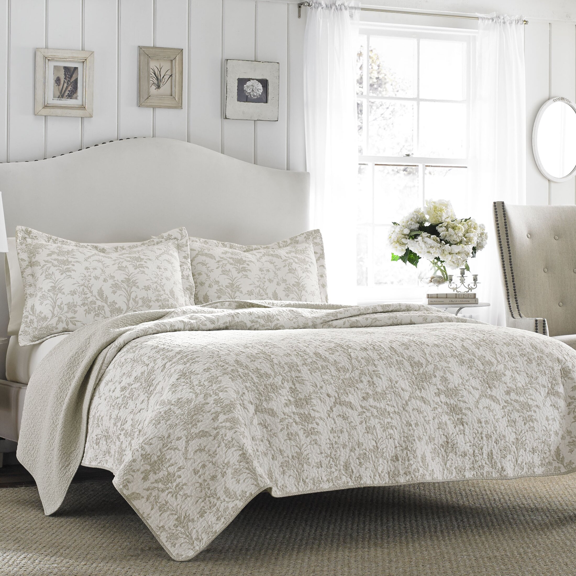 White Bedroom Furniture Laura Ashley(33).jpg