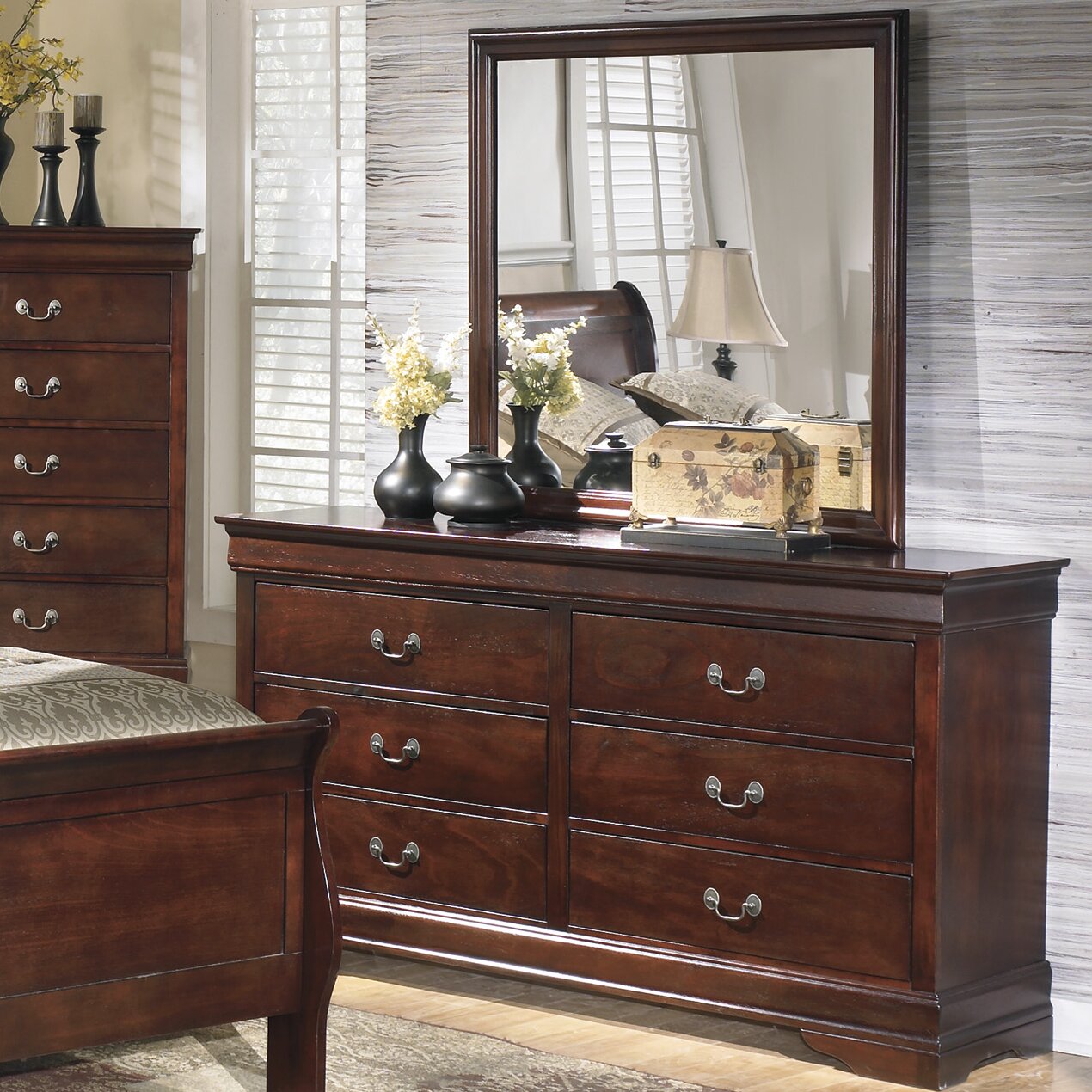 Signature Design By Ashley Alisdair 5 Pc. Bedroom Set(32).jpg