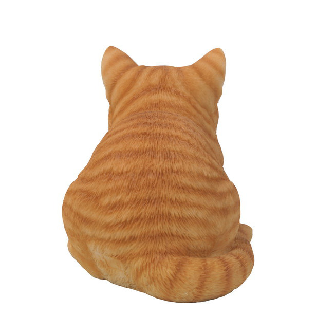 orange tabby cat statue