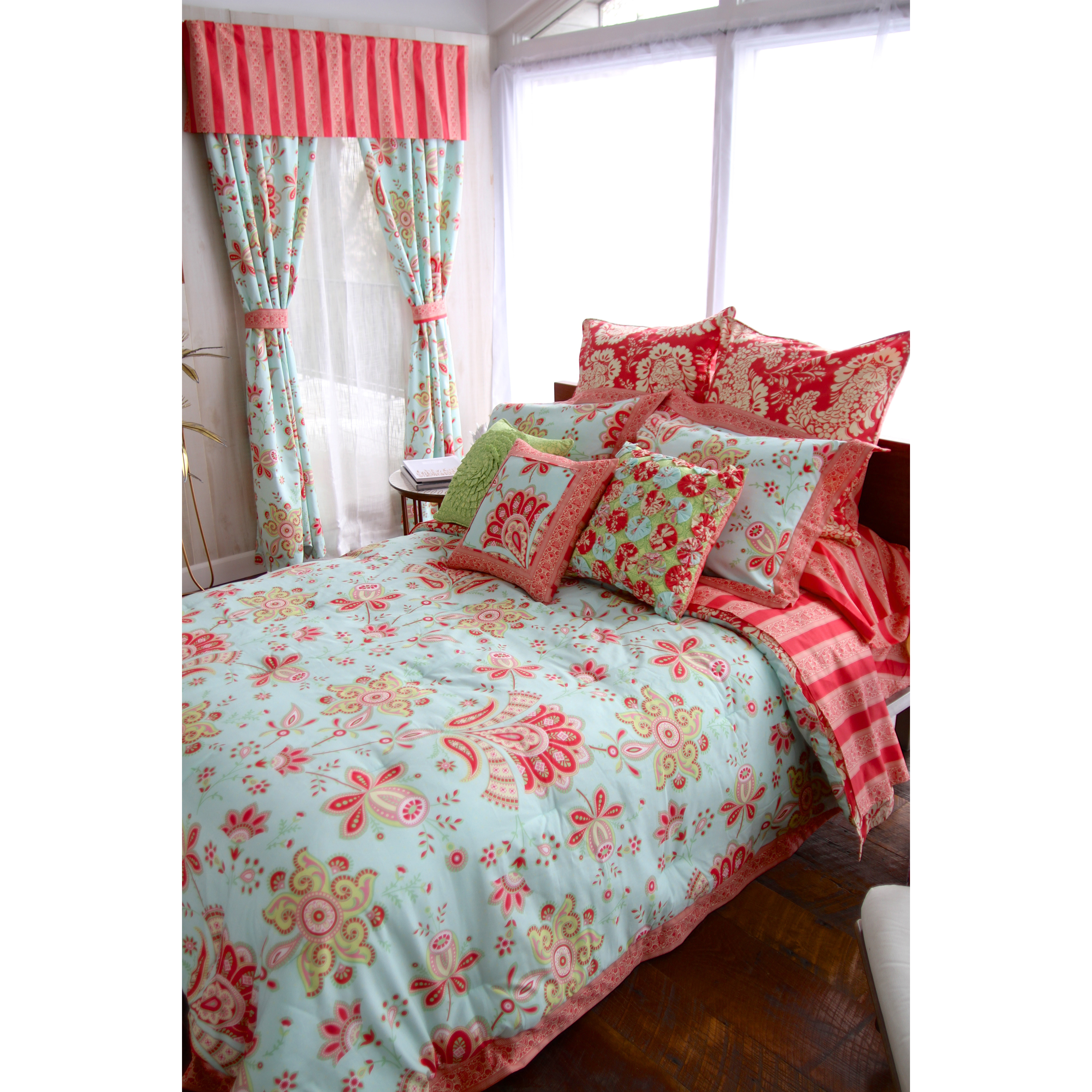 Amy Butler for Welspun Sari Bloom Comforter Collection
