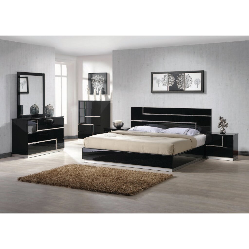 Signature Design By Ashley Camdyn 5-Pc. Queen Bedroom Set(38).jpg