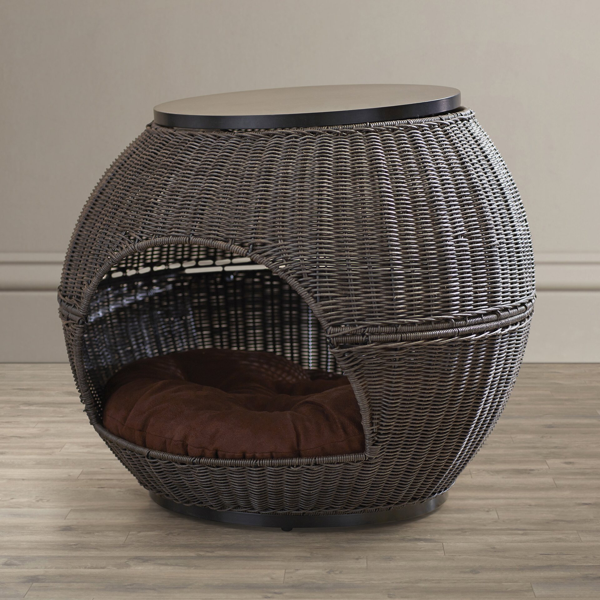 wicker cat bed with scratch post